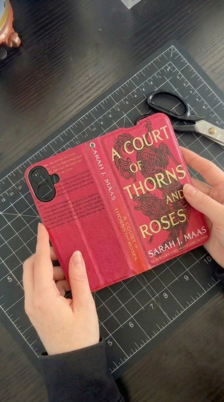 A Court Of Thorns And Roses